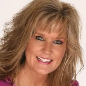 Meet your Posher, Rita